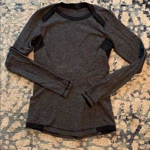 Lululemon outdoor long sleeve t